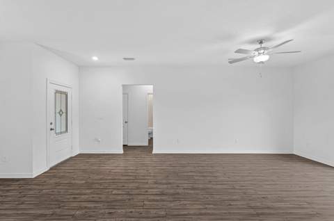 5262 NW Lamoore Lane, Port St. Lucie FL - photo 9 of 16