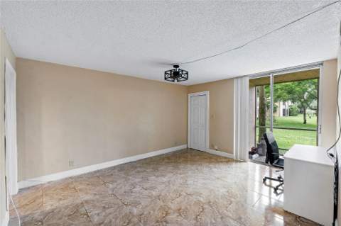 3141 NW 47th Terrace #130, Lauderdale Lakes FL - photo 12 of 14