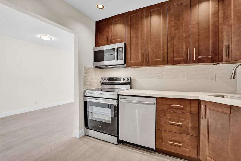 2 bedroom Condominium at 3115 Oakland Shores Drive #E109, Oakland Shores, Oakland Park — photo 5