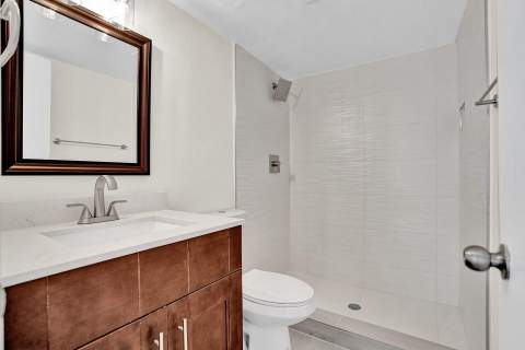 3115 Oakland Shores Drive #E109, Oakland Park FL - photo 9 of 46
