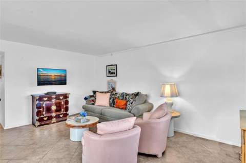 3021 Swansea B #3021, Deerfield Beach FL - photo 8 of 17