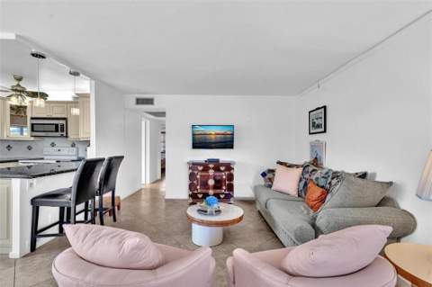 3021 Swansea B #3021, Deerfield Beach FL - photo 10 of 17