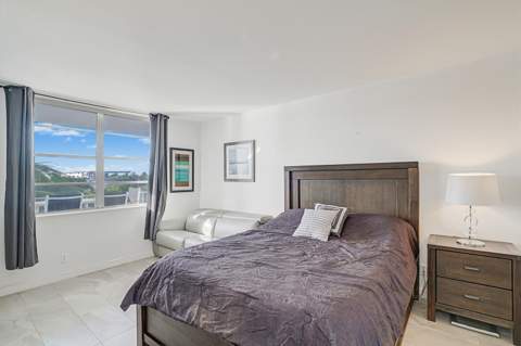 1609 N Riverside Drive #304, Pompano Beach FL - photo 18 of 39