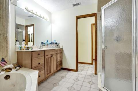 766 SE Cavern Avenue, Port St. Lucie FL - photo 16 of 100