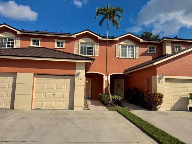 Monte Carlo Townhomes