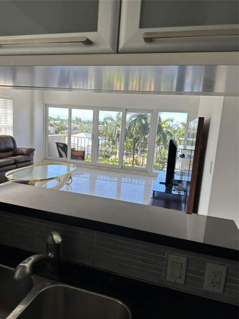 2500 E Las Olas Boulevard #508, Fort Lauderdale FL - photo 6 of 22