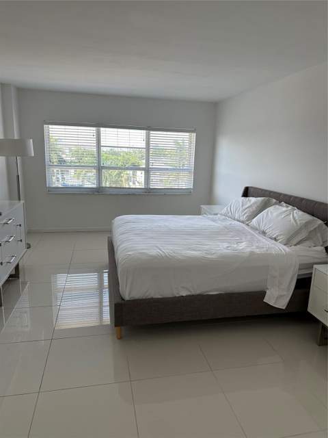 2500 E Las Olas Boulevard #508, Fort Lauderdale FL - photo 9 of 22