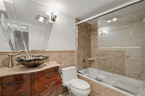 9320 S Hollybrook Lake Drive #103, Pembroke Pines FL - photo 9 of 56
