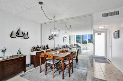 201 N Ocean Boulevard #603, Pompano Beach FL - photo 7 of 37