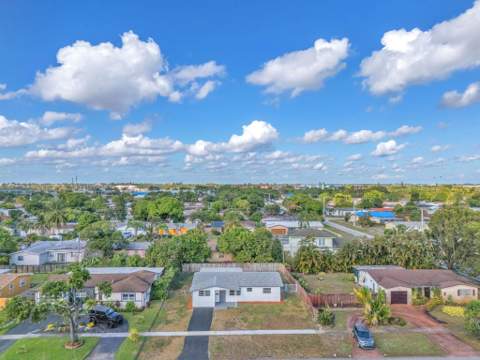 4911 NW 16th Street, Lauderhill FL - photo 11 of 48