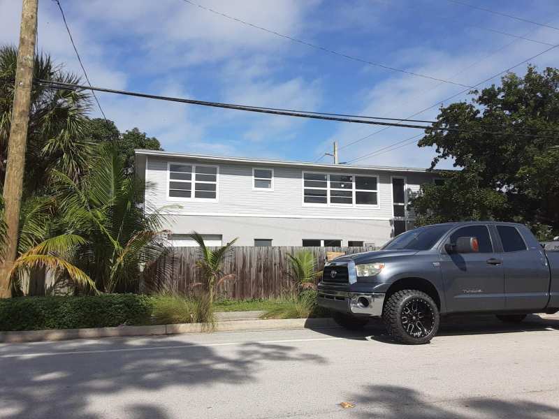 9 bedroom Single Family Residence at 799 NE 34th Court, Oakland Park Second Add 1, Oakland Park — photo 1