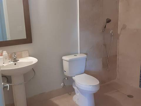 799 NE 34th Court, Oakland Park FL - photo 15 of 26