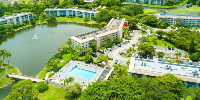 1 bedroom Condominium at 1902 Bermuda Circle #H-2, Wynmoor Village, Coconut Creek — photo 1