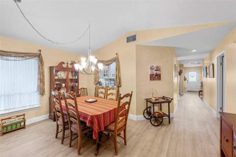 6809 SE Yorktown Drive, Hobe Sound FL - photo 19 of 30