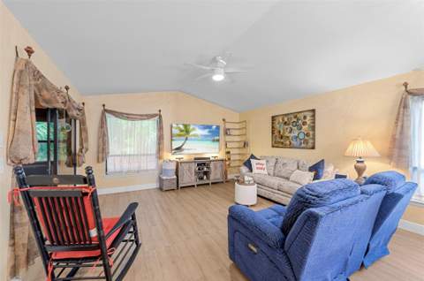6809 SE Yorktown Drive, Hobe Sound FL - photo 21 of 30