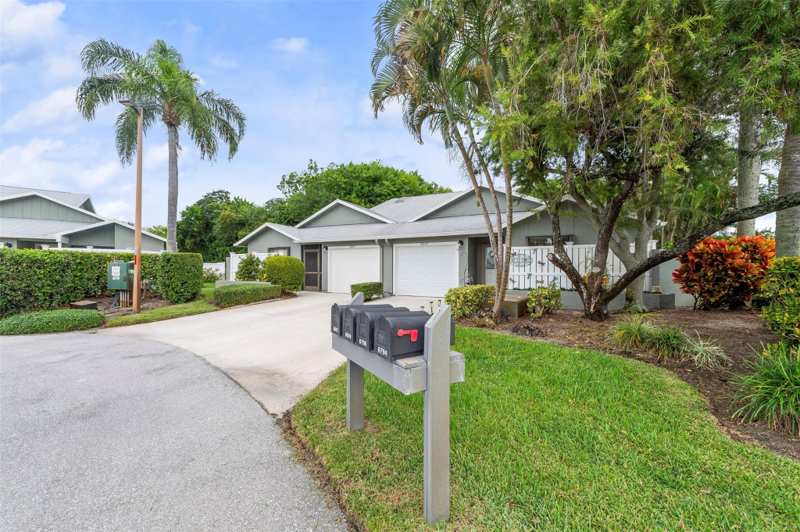 2 bedroom Villa at 6809 SE Yorktown Drive, Yorktown Heritage Ridge, Hobe Sound — photo 1
