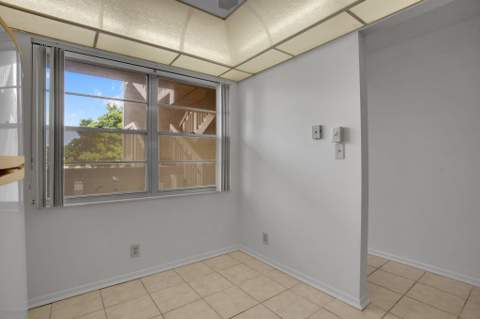 2006 Granada Drive #N2, Coconut Creek FL - photo 6 of 31