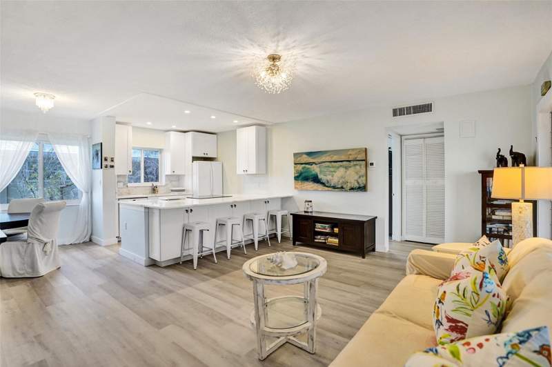 1 bedroom Condominium at 4848 NE 23 Avenue #9C, Country Club Manor, Fort Lauderdale — photo 2