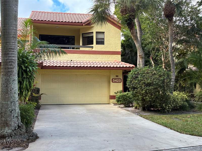 3 bedroom Townhouse at 5425 10th Fairway Drive #3, Boca Delray Country Club, Delray Beach — photo 5
