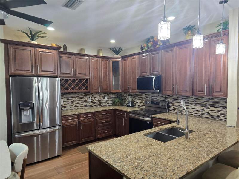 5 bedroom Single Family Residence at 111 Berenger Walk, Anthony Groves Ph 2, Royal Palm Beach — photo 2