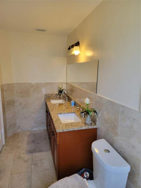 111 Berenger Walk, Royal Palm Beach FL - photo 17 of 18