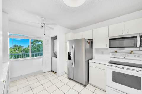 9580 Weldon Circle #408k, Tamarac FL - photo 11 of 51