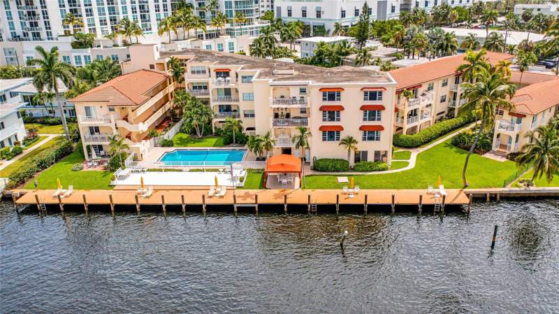 1 bedroom Condominium at 341 N Birch Road #204, Ft Lauderdale Yacht &, Fort Lauderdale — photo 2