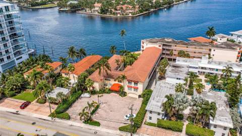 341 N Birch Road #204, Fort Lauderdale FL - photo 6 of 35