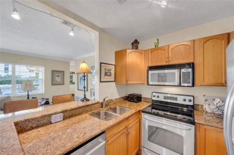 341 N Birch Road #204, Fort Lauderdale FL - photo 11 of 35