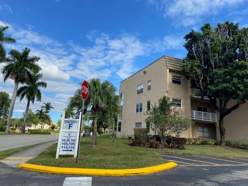 1 bedroom Condominium at 9370 Sunrise Lakes Boulevard #105, Sunrise Lakes 115 Condo, Sunrise — photo 1