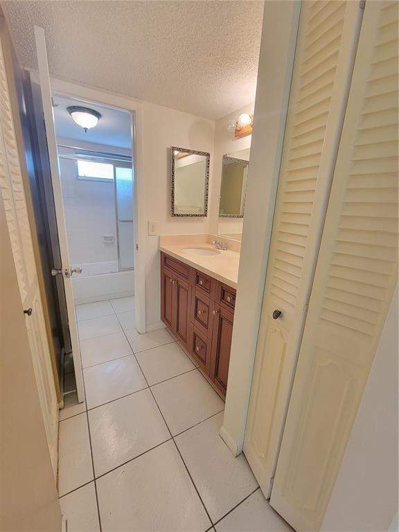 1 bedroom Condominium at 6000 NW 64th Avenue #205, Bermuda Club One Condo, Tamarac — photo 5