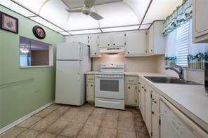 1 bedroom Condominium at 8590 Sunrise Lakes Boulevard #107, Sunrise Lake, Sunrise — photo 3