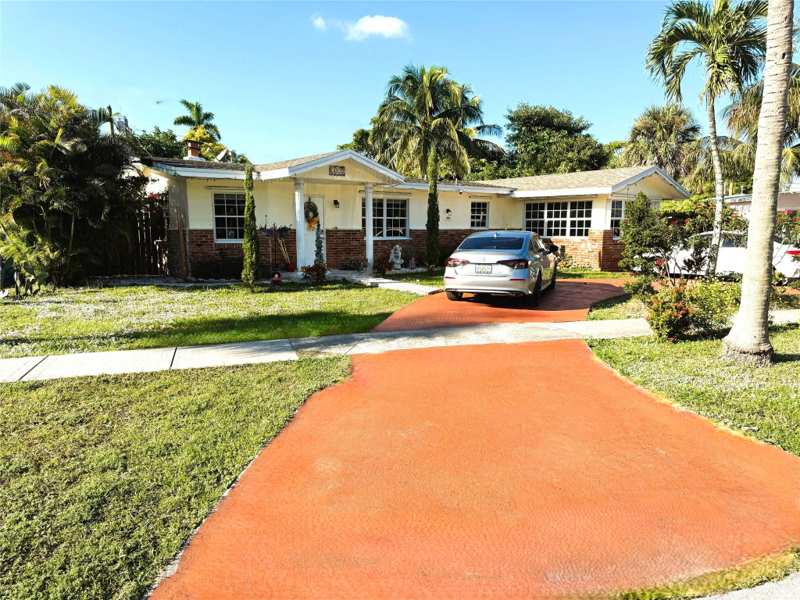 4 bedroom Single Family Residence at 1313 NW 58th Avenue, Margate 1st Add 39-1 B, Margate — photo 1