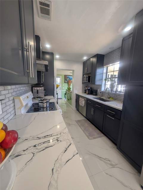 1313 NW 58th Avenue, Margate FL - photo 6 of 22