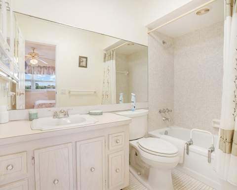 3500 NW 48th Avenue #513, Lauderdale Lakes FL - photo 8 of 27