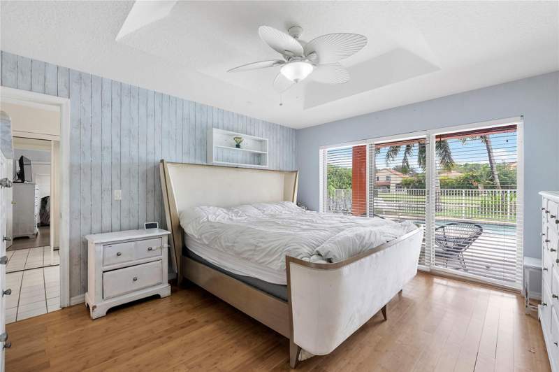 4 bedroom Single Family Residence at 4020 Dorado Drive, Woodbine Par D, Riviera Beach — photo 4