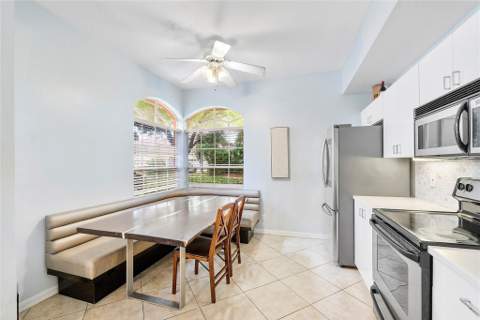 4020 Dorado Drive, Riviera Beach FL - photo 19 of 34