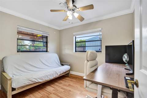 4221 NE 13th Avenue, Oakland Park FL - photo 15 of 28