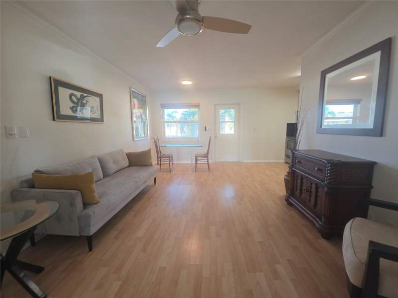 1 bedroom Condominium at 2131 NE 42nd Court #208e, Venetian Park Gardens, Lighthouse Point — photo 4