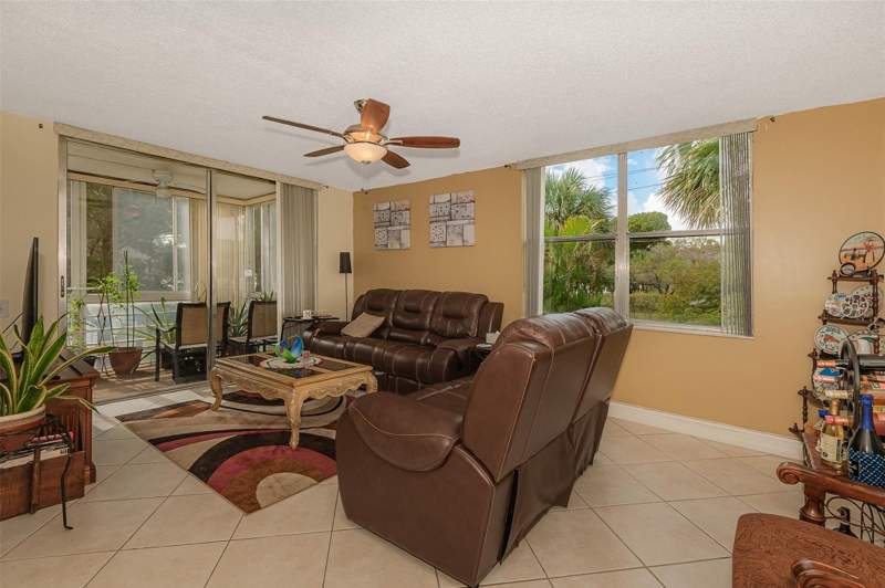 2 bedroom Condominium at 9351 Lime Bay Boulevard #207, Lime Bay, Tamarac — photo 2