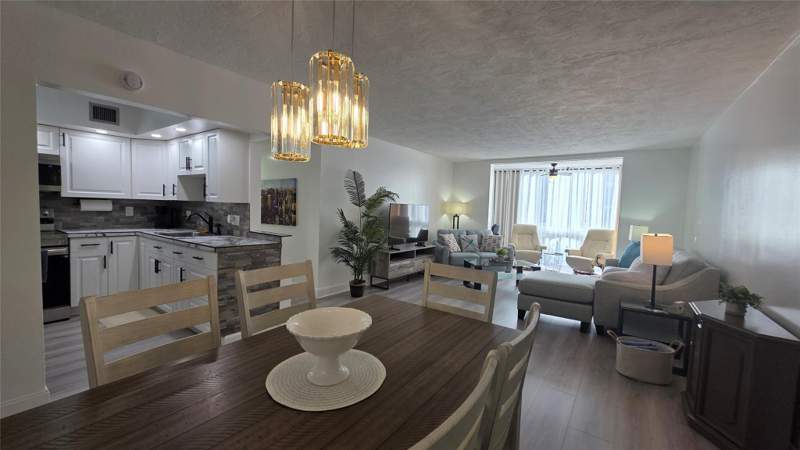 1 bedroom Condominium at 2831 Somerset Drive #105, somerset, Lauderdale Lakes — photo 3