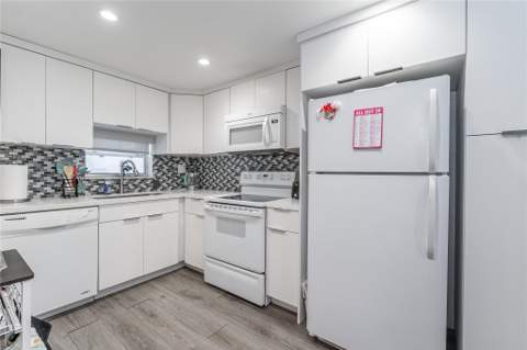 8901 S Hollybrook Boulevard #201, Pembroke Pines FL - photo 8 of 74