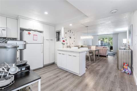 8901 S Hollybrook Boulevard #201, Pembroke Pines FL - photo 10 of 74