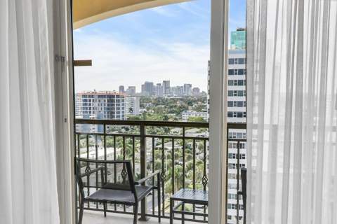 601 N Ft Lauderdale Bch Boulevard #1213, Fort Lauderdale FL - photo 13 of 27