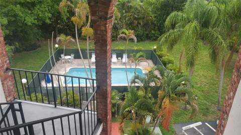 3910 Crystal Lake Drive #403, Deerfield Beach FL - photo 12 of 27
