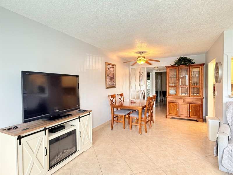 1 bedroom Condominium at 53 Markham C #53, Century Village, Deerfield Beach — photo 1