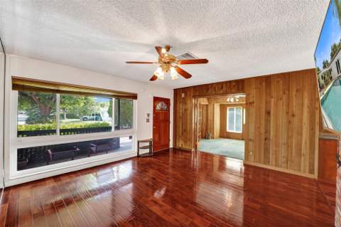 4731 NE 13 Avenue, Oakland Park FL - photo 11 of 32