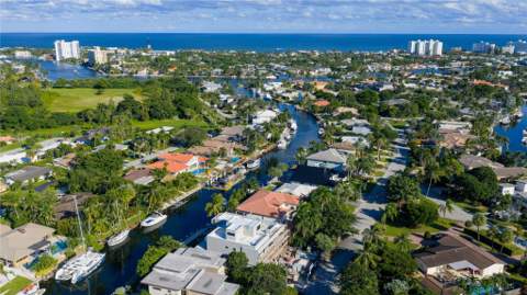 2729 NE 23rd Court, Pompano Beach FL - photo 14 of 15