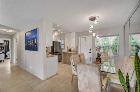 700 Layne Boulevard #301, Hallandale Beach FL - photo 9 of 53