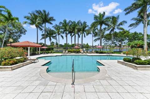 4101 San Marino Boulevard #108, West Palm Beach FL - photo 6 of 38